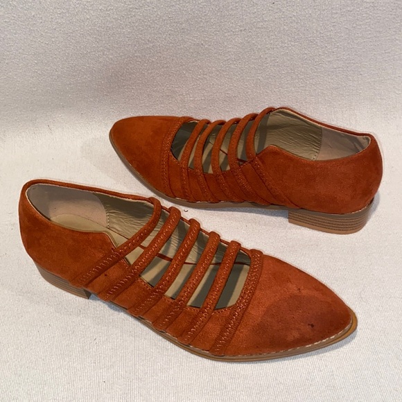 Journee Collection Shoes - Journee Collection Flats Brown Leather Suede Strappy Womens Sz 9